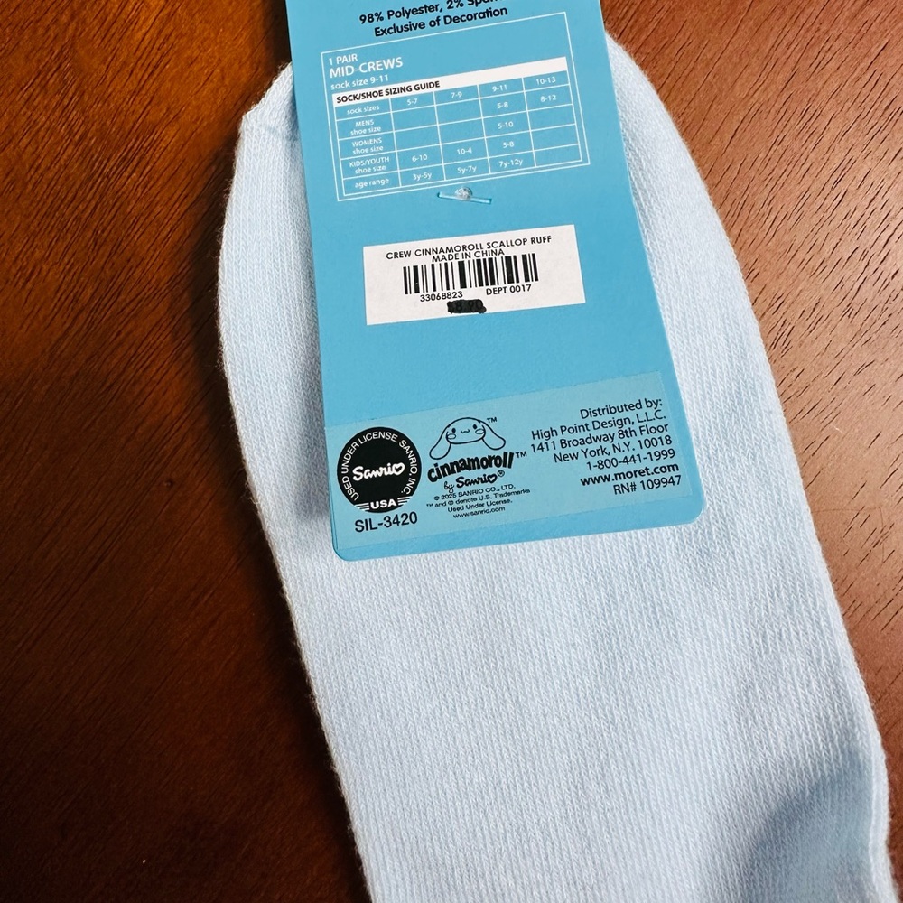 Cinnamoroll Ruffle Crew Socks - Picture 5 of 5